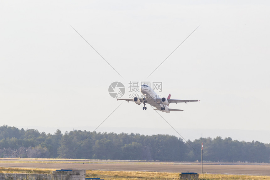 商业的航空天土耳其境内无书面飞机移动情况图片