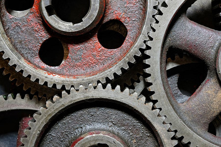 斯克莱兹涅夫小齿轮由大型重和老旧工业抽象的式钢轮组成整套连接钢锥轮的背景和纹理车轮图片