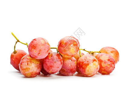 白色的马斯喀特营养在白色背景中被孤立的一帮红色葡萄图片