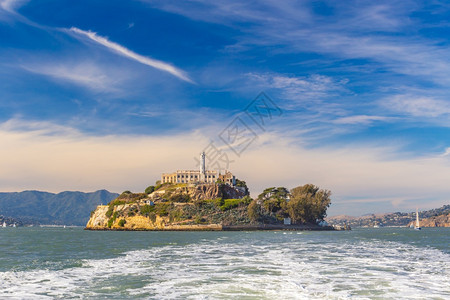 旧金山恶魔岛景观游客高清图片
