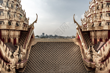 美丽的乐哈泰国曼谷2019年月23日至9对金殿屋顶外拉恰纳达姆寺庙洛哈普拉萨尔金属宫的对称视图艺术图片