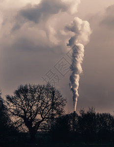环境的空气污染概念和烟雾问题燃烧碳产生的排放物造成气候变化问题二氧碳排放的气流污染大导致候变化的问题气候变暖引发的全球升温起烟管图片