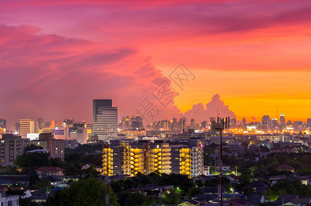 城市的建造Bangkokrsquos商业区的美丽城市景观和黄昏时分的住宅区曼谷城市景观摩天大楼图片