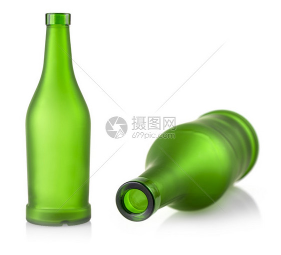葡萄酒液体白色背景上隔离的空绿色玻璃瓶白背景上隔离的空绿色玻璃瓶工作室图片
