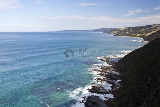 壮观岩石沿澳大利亚维多洋公路沿岸的落基海线澳大利亚维多洛基图片