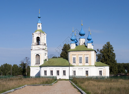 叉建筑学夏天俄罗斯Ivanovo地区Bibirevo村以利亚先知教堂图片