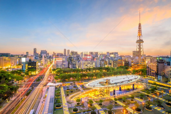 夜晚日本名古屋市中心天际的黄昏现代亚洲人图片