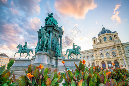 首都喷泉奥地利维也纳日落时著名图里史博物馆自然历的美丽景象奥地利维也纳日落镇图片
