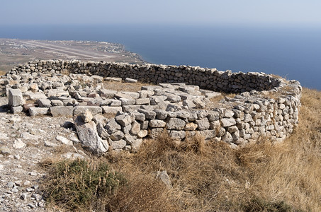 希腊圣托里尼岛古老的Thera地中海结石夏天图片