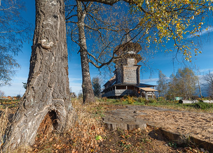 木制的纪念教堂图片