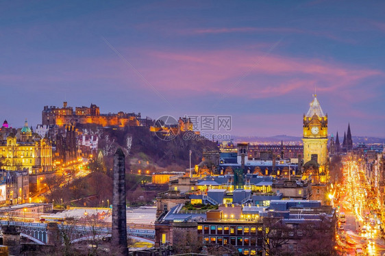 苏格兰人日落时旧城爱丁堡市天际风景建造观图片