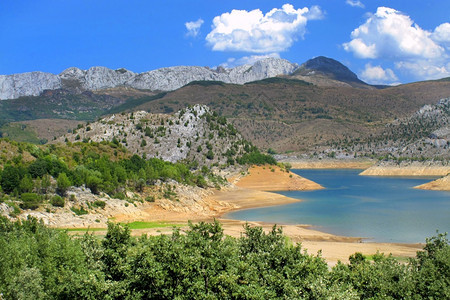 栖息地生态旅游莱昂省卡斯蒂利亚和里昂西班牙欧洲卡斯蒂利亚和里昂湖图片