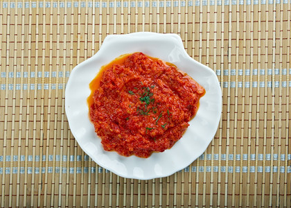 自制Muhammara热辣椒泡原来自阿勒颇黎凡丁和土耳其菜阿库卡勺子图片