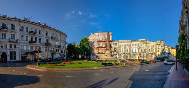 旅游餐厅镇乌克兰奥德萨Odessa0632Ekaterininskaya广场位于乌克兰奥德萨Odessa历史中心图片