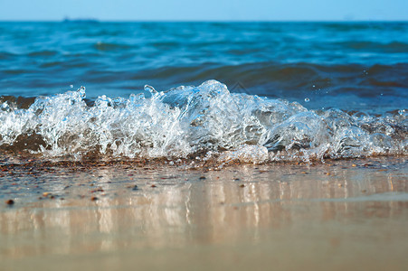 海浪浪花图片