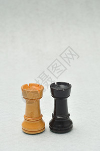 团队成功白色和黑的卢克象棋运动图片