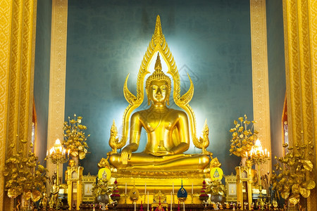 泰国著名的景点泰王国佛像冥想寺庙泰国著名的景点祷告亚洲人佛教徒图片