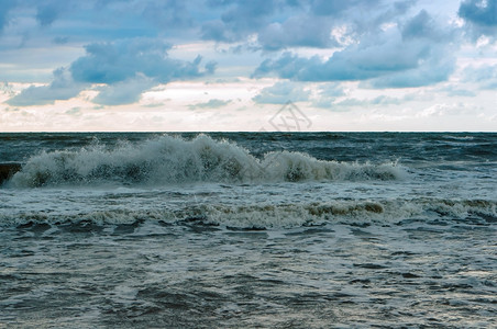 自然海浪波罗的风暴浪波罗的寒冷洋图片