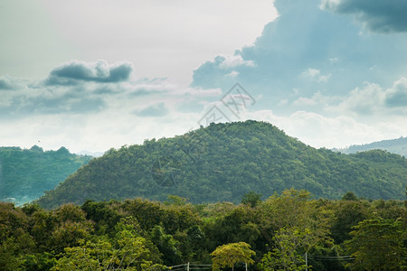 森林山区图片