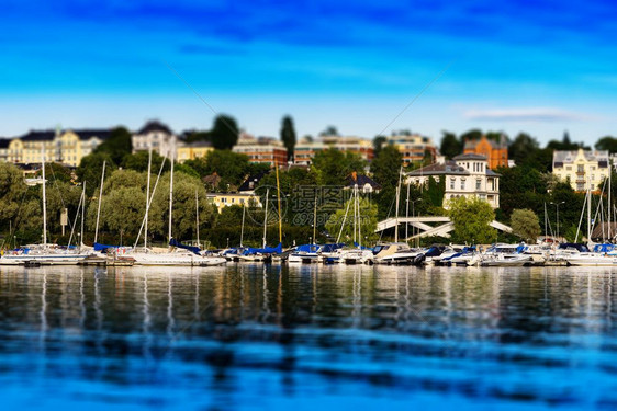 大都市船靠近海岸背景的奥斯陆游艇俱乐部hd靠近海岸背景的奥斯陆游艇俱乐部hd充满活力图片