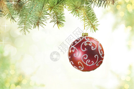 红色的圣诞球背景图片
