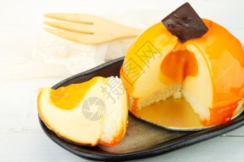 吃果冻橙色芝士蛋糕和巧克力xA食谱地面图片