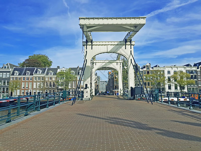水荷兰阿姆斯特丹市风景和小桥Tiniy大荷兰语欧洲图片