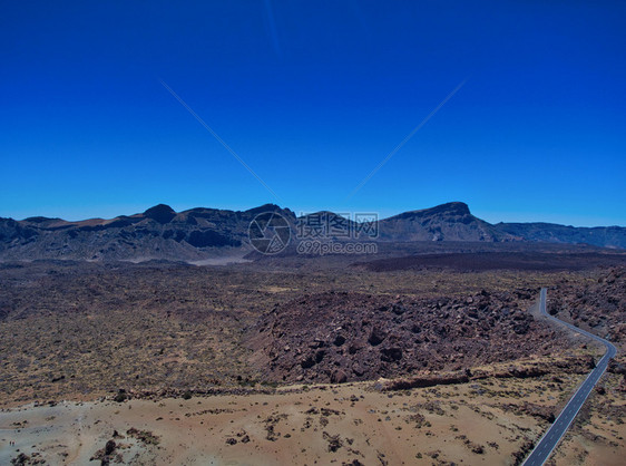 天线火山无人驾驶飞机对特内里费铁德山地貌的空中观察图片