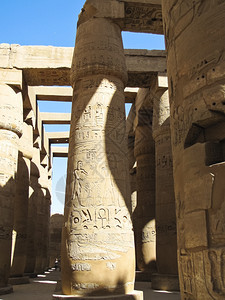 考古学埃及卢克索Karnak寺庙古老的Ruins古迹废墟法老巨人图片