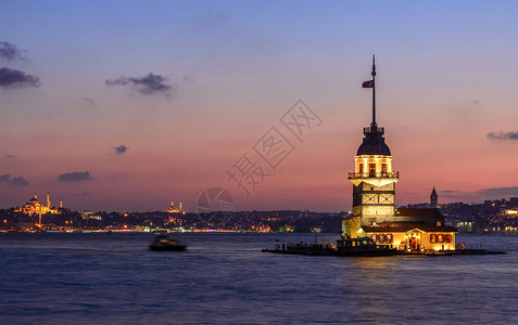 轮廓颜色中世纪拜占庭时期的少女塔位于土耳其Bosphorusistanbul海图片