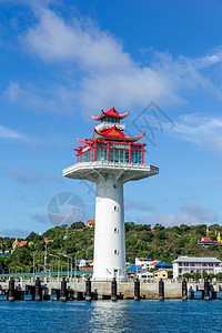 教练泰国川布里省高志昌的风格灯塔和蓝天花星岛亚洲图片