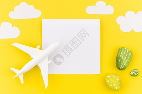 旅行模型带云纸的小玩具飞机手图片