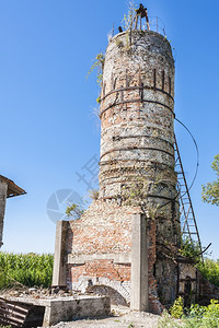 纳达林结石用于生产灰的旧废弃熔炉毁坏图片