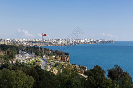 船海岸线土耳其安塔利亚市的海平面安塔利亚晴天图片