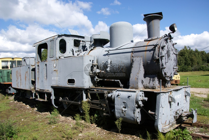 煤炭铁旅游上个世纪的蒸汽机车在站台的费用图片