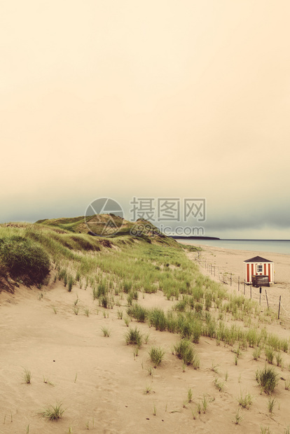 加拿大爱德华王子岛北部海岸滩的照片来自加拿大爱德华王子岛北岸当天被覆盖东北方假期图片
