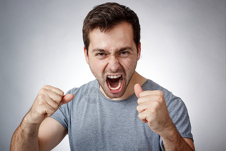 工作愤怒拳头图片