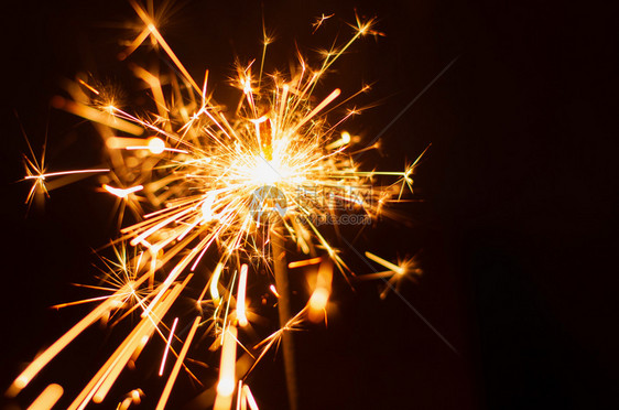 Sparkler背景圣诞节和新年的火花日背景白色的孟加拉快乐图片