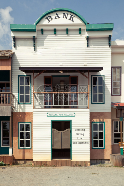 木头窗户谷在一个古老的美国小镇上西方风格银行图片