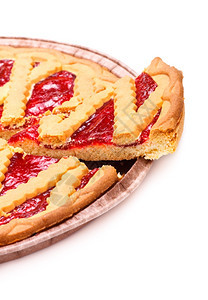 红色的切片馅饼与樱桃果酱隔离在白色甜的网图片