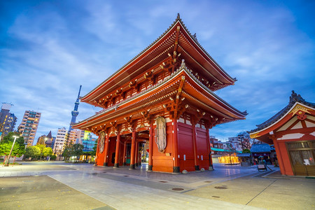 日本东京浅usa地区见山寺夜日本东京寺庙亚洲人入口图片