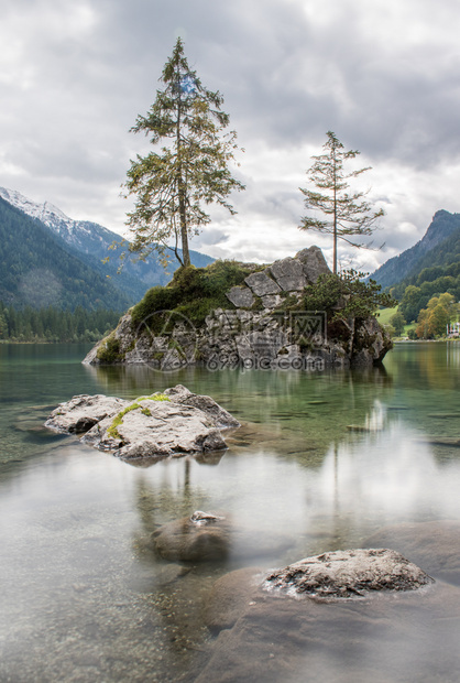 美丽的山川风景图片