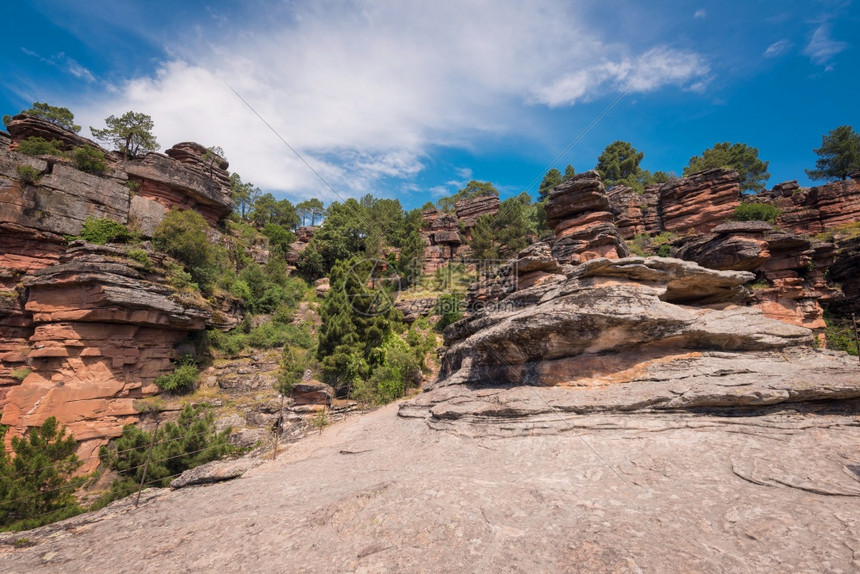洞穴冒险山瓜达拉哈卡斯蒂利亚曼查西班牙瓜达拉哈的加洛河峡谷高清图片下载正版图片307797716摄图网