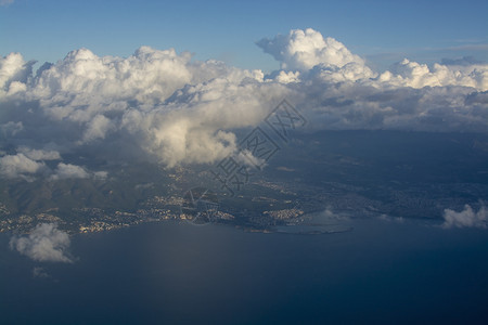 地中海景观旅游1月日上午在西班牙马洛卡岛帕尔湾上空的中照片波拉湾上空的中午照片图片