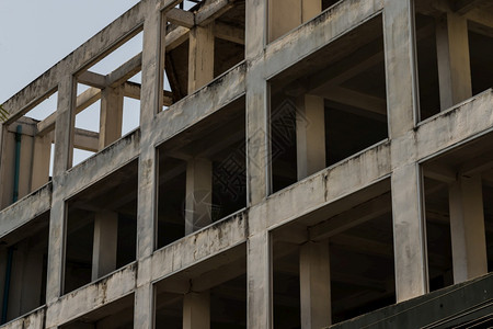 建筑有平方形和几何结构的建筑没有重点具体包括建筑的屋具体来说图片