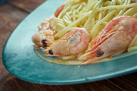 香蒜烹饪艾Spaghettiaifruttidimare意大利面食配海鲜图片