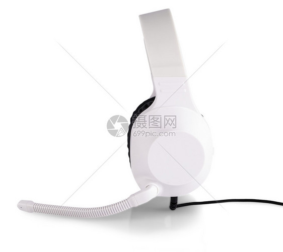 多媒体声音收机在白色背景上被隔绝的带麦克风耳机图片