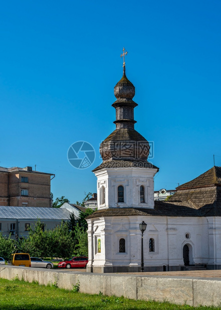 旅行乌克兰基辅0712乌克兰基辅的圣迈尔斯金圆顶修道院在一个阳光明媚的夏日早晨乌克兰基辅的圣迈尔斯金圆顶修道院雕像英石图片