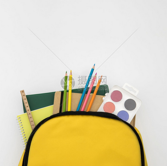 盒颜色分辨率和高品质的优美相片露天背包与学校配件高质量和清晰度的美照片概念以及高质量的精美图片集与校装帆布图片
