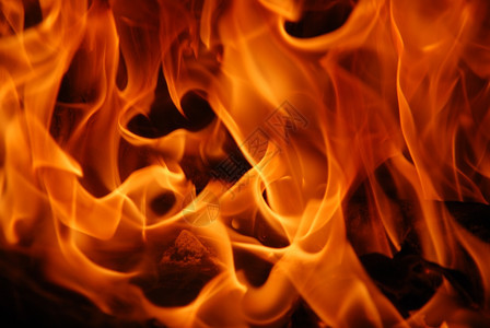 在舒适的壁炉上燃烧美丽的火焰温暖自然危险图片